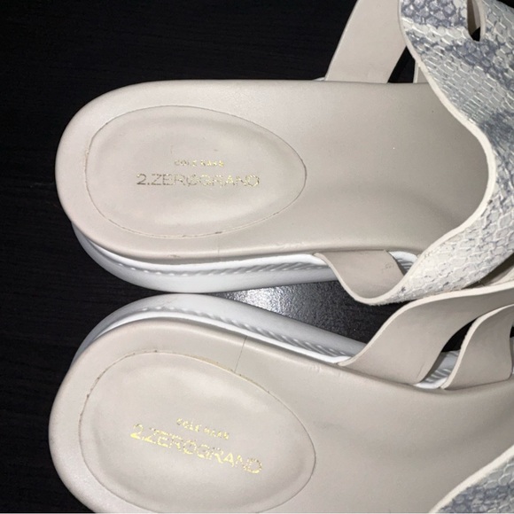 Cole Haan 2. Zerogrand snakeskin slides size 9 B - Picture 6 of 8